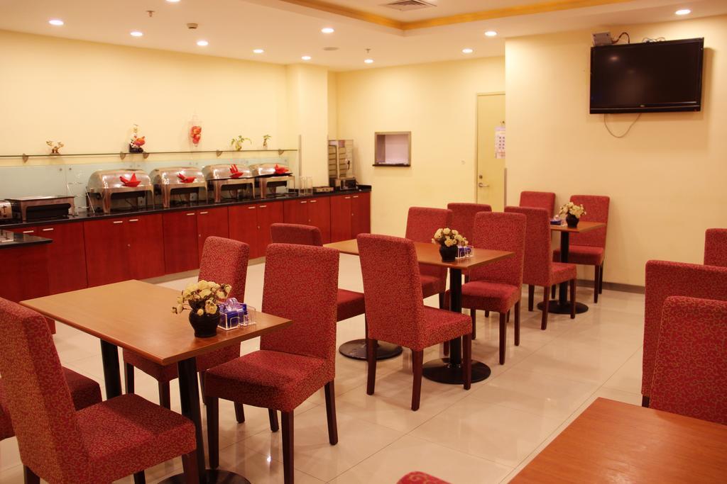 Hanting Express Jinzhou Luoyang Road Central Avenue Exterior foto