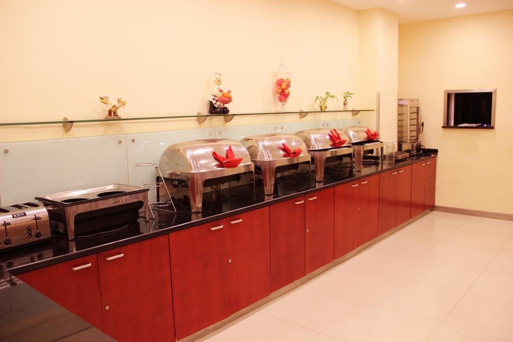 Hanting Express Jinzhou Luoyang Road Central Avenue Exterior foto